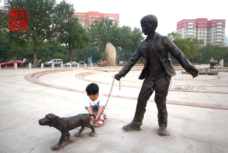 銅人物雕塑1.jpg 銅人物雕塑1.jpg